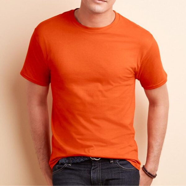 футболка оранжевая